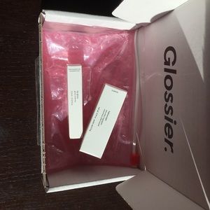 Glossier lip gloss(holographic)/haloscope(quartz)